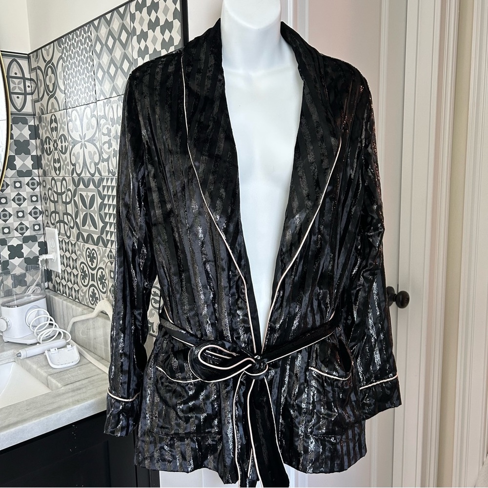 NWT 🖤 VICTORIA’S SECRET PJ TOP